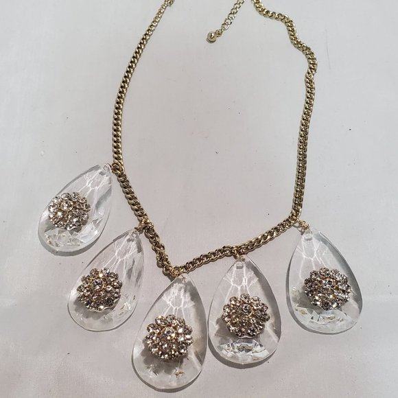 BIJOU DRIVE CLEAR WITH RHINESTONE GOLD  CHAIN NECKLACE - Picture 2 of 3